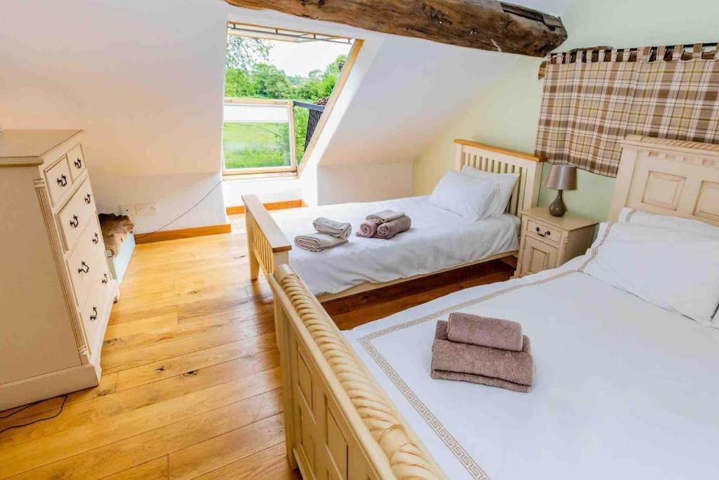 Four Bed Barn Conversion Junction 37 38 M1 Barnsley Extérieur photo