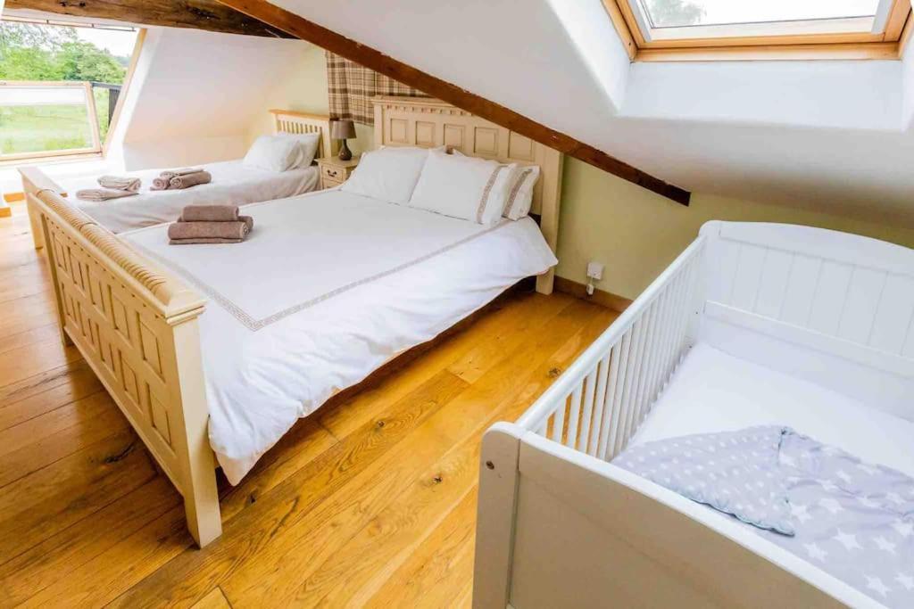 Four Bed Barn Conversion Junction 37 38 M1 Barnsley Extérieur photo